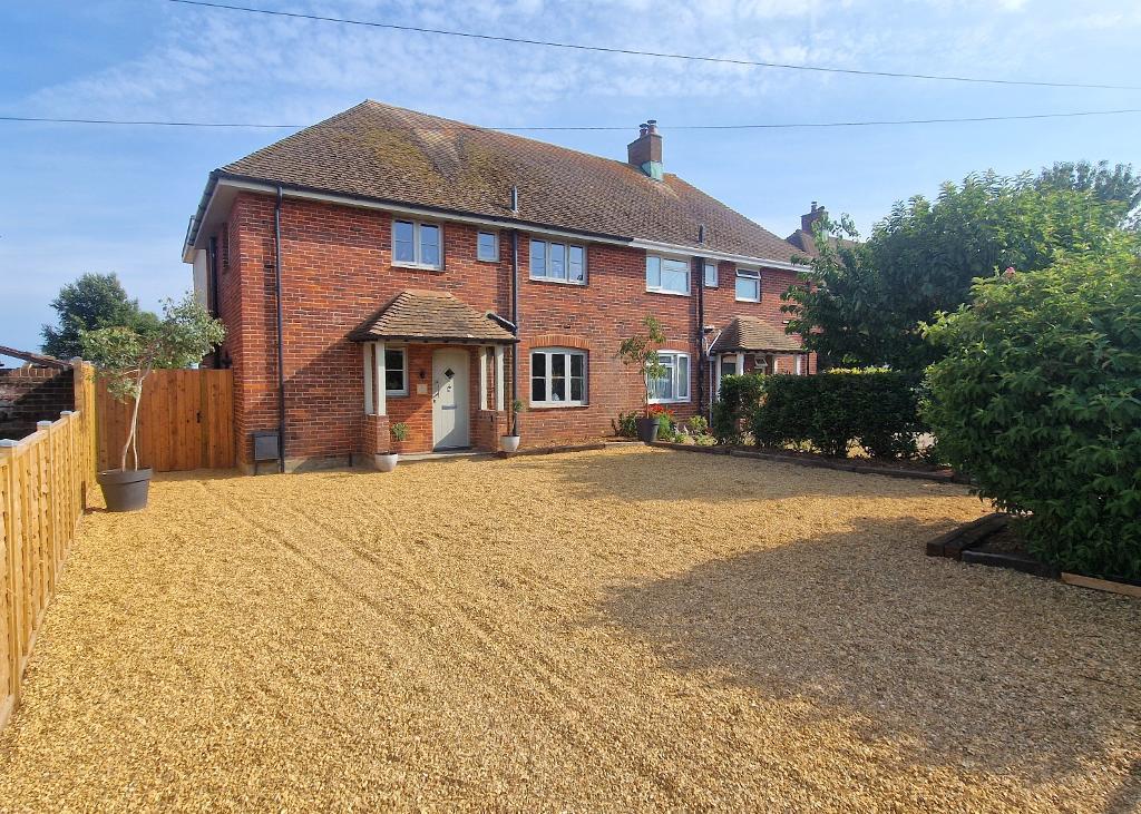 Howgate Road, Bembridge, Isle of Wight, PO35 5QP