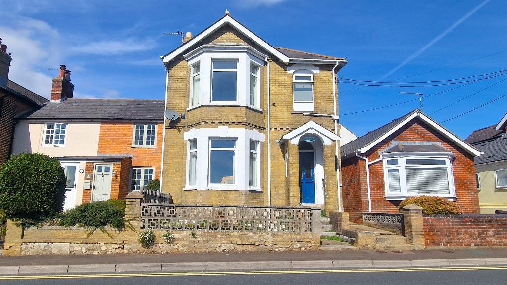 Upper Green Road, St Helens, Isle of Wight, PO33 1XF